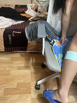 Mina048 webcam