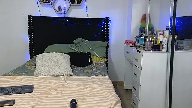 charlotte_077 webcam