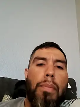 KingTulip111 webcam