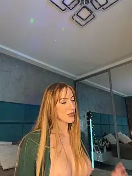 LunaAlya live sex cam