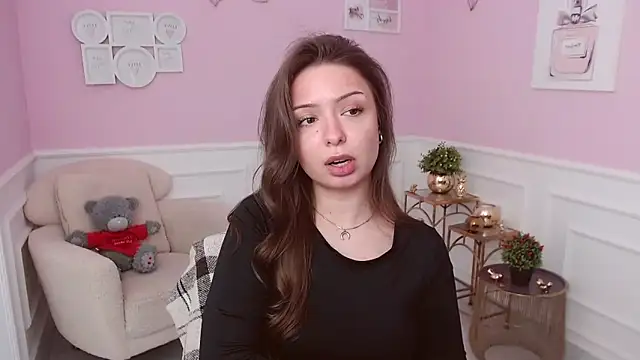 LucySkilar webcam