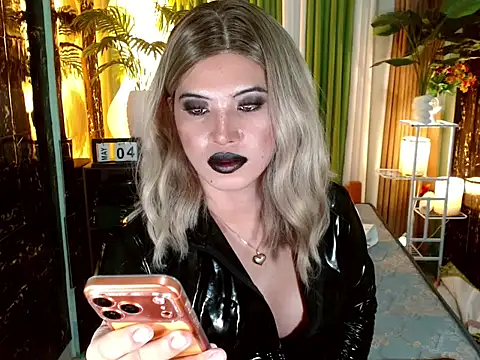 Queen_kendalx19 webcam