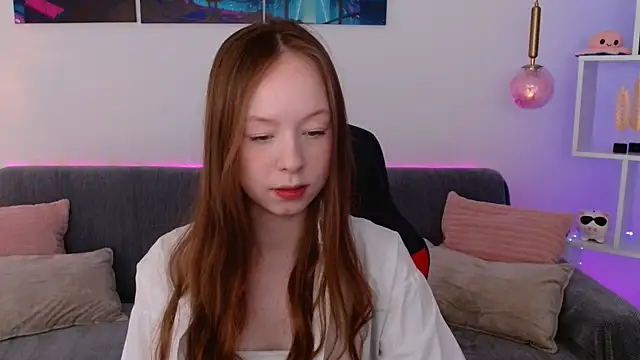 AdeleLang webcam