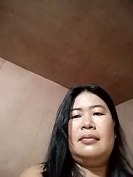 Lovelywoman43 webcam
