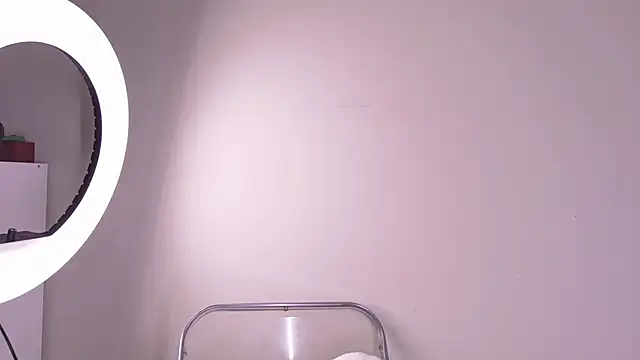 eva_aria webcam
