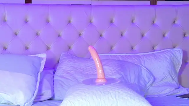 emaa2_sm (F teen) - fuck pussy control domi x 5 minute