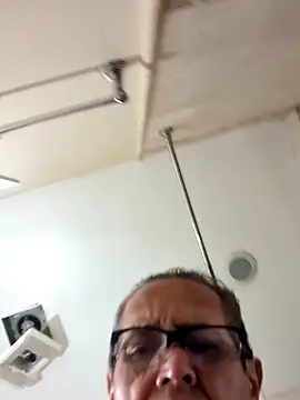 bobby69cock webcam