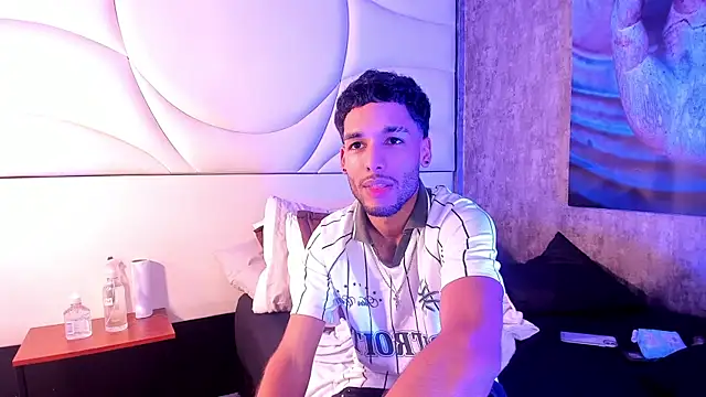 Thiagoferreti webcam