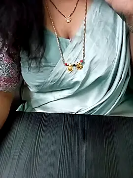your-sameera (F milf) - Boobs on icecream 🍨🍨