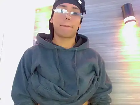 daviidbuckx_ - DaviidBuckx_'s free webcam - UK Sex Cams