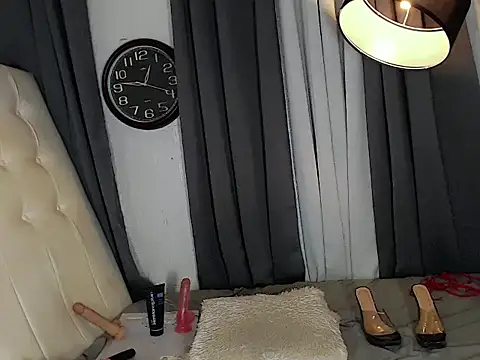 Foxxy_Barbie webcam