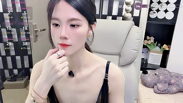 美女Yueyue-MM在线直播