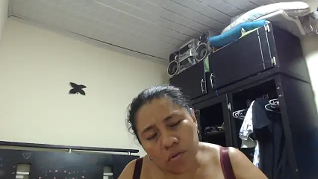 adrixxx38 webcam