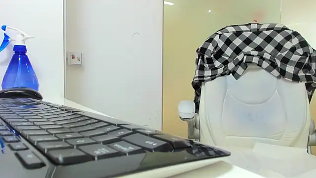 Queenrafaella webcam
