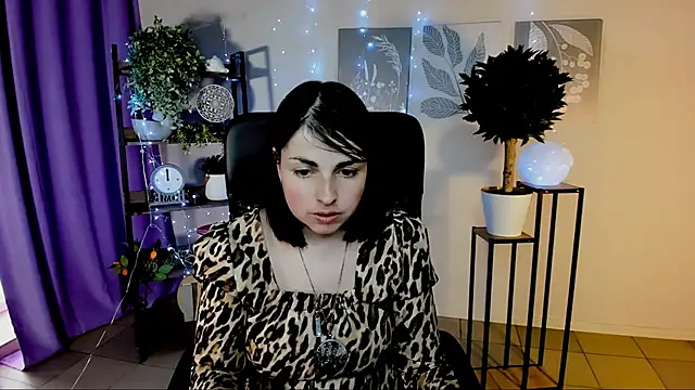 MartaEdams webcam