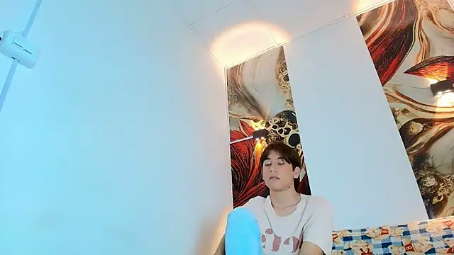 RAPHAEL_NYON1 webcam