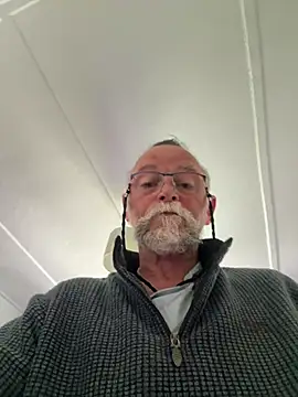 moonraker64 (M grandpa) - #big-cocks #bisexuals #cam2cam #cheap-privates #cumshot #grandpas #handjob #hd #jerk-off-instruction #masturbation #medium #new #penis-ring #precum #small-audience #striptease #uk-models #white