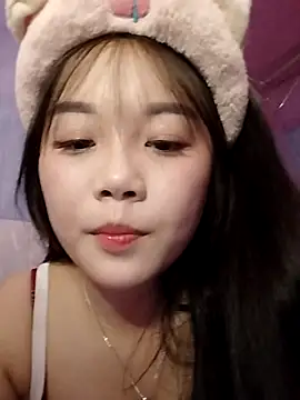 Baa-bee22 webcam