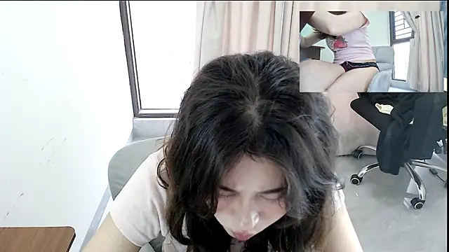 美女Liliya-77在线直播