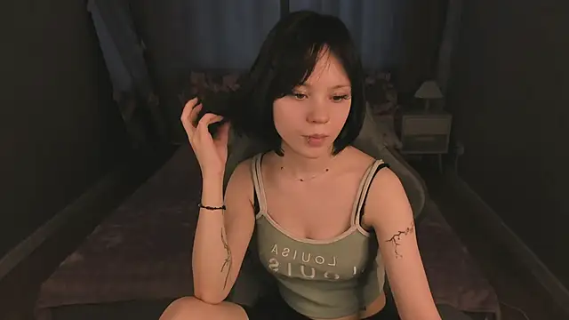 Loly_Cuttie webcam