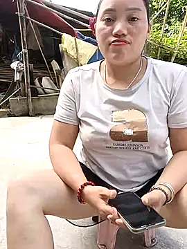 Blaze_Luna webcam