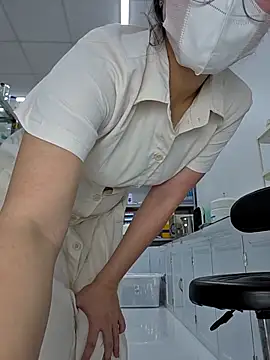 HinaLovely webcam