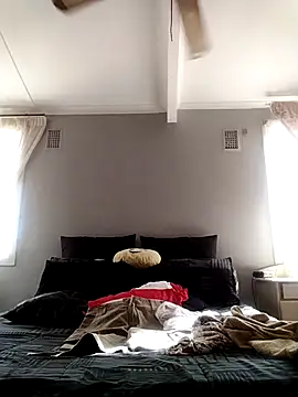 Baby_P webcam