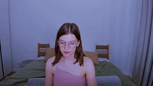 AnnaThorne webcam