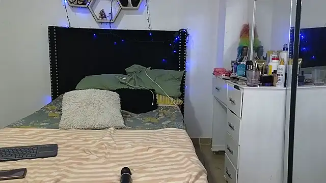 charlotte_077 webcam