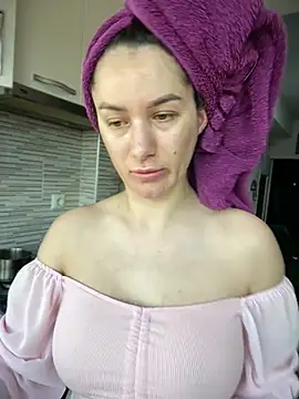HotXMom_ webcam