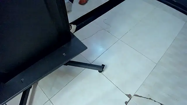 MahlaKhalifa webcam