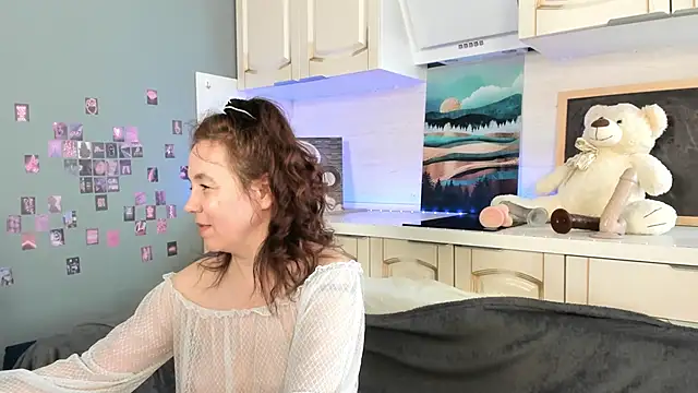 Kira_Adler webcam