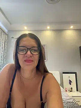 Milana8263 webcam