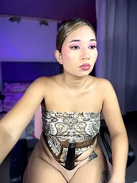 iamkyliewest webcam