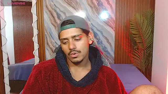 milo_tay webcam