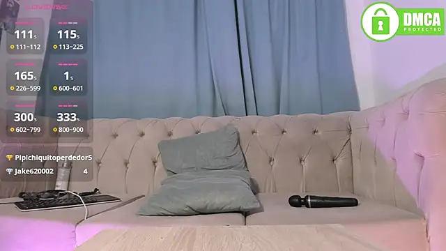 zoe_37 webcam
