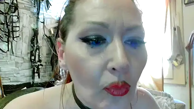 dominatrixredsonyja