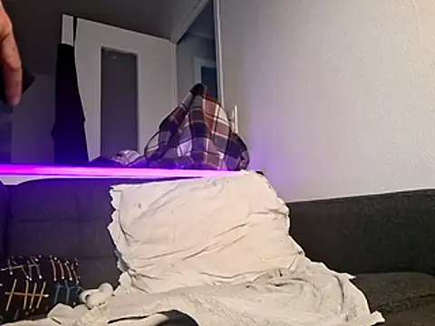SexMachineMaks webcam