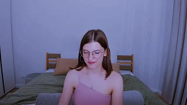 AnnaThorne webcam