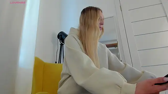 miissblonde webcam