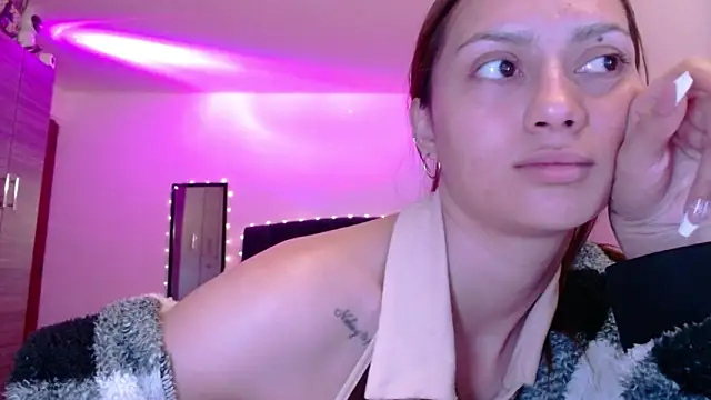 holy_juli webcam