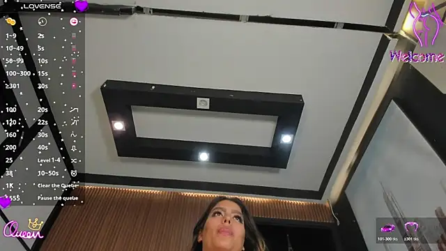AmbarBrownn_ webcam