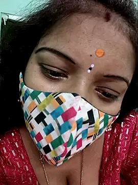 Ramya-hot-gueen