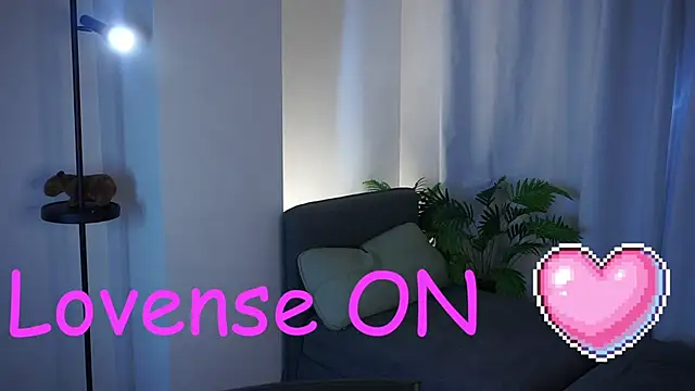 ClarineCasebolt webcam