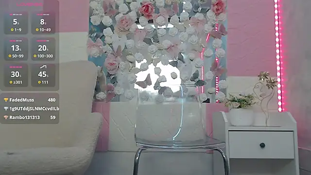 EmberLuna_ webcam