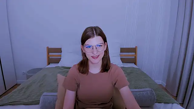 AnnaThorne webcam
