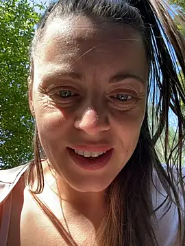 ladywithbigass