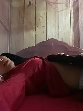 Girlsexxy-excitef webcam