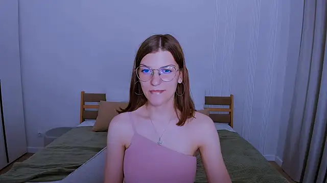 AnnaThorne webcam