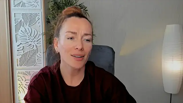 RebeccaMartinez webcam